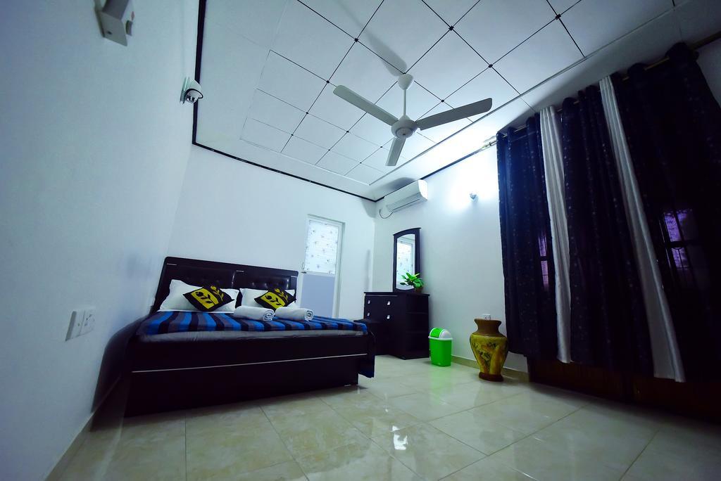 Asian Villa Negombo Exteriör bild