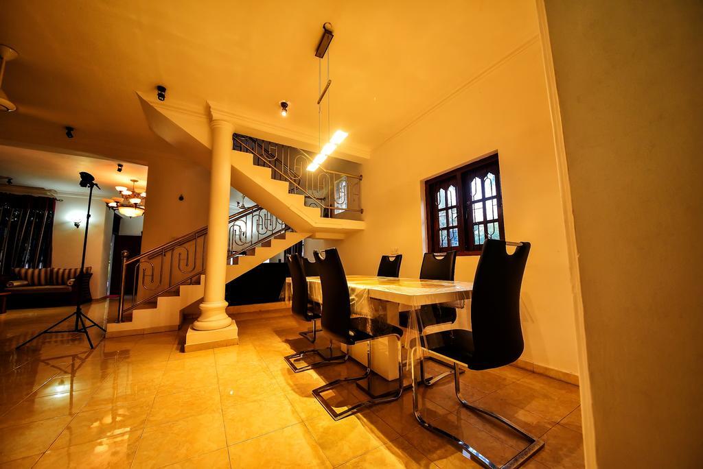 Asian Villa Negombo Exteriör bild