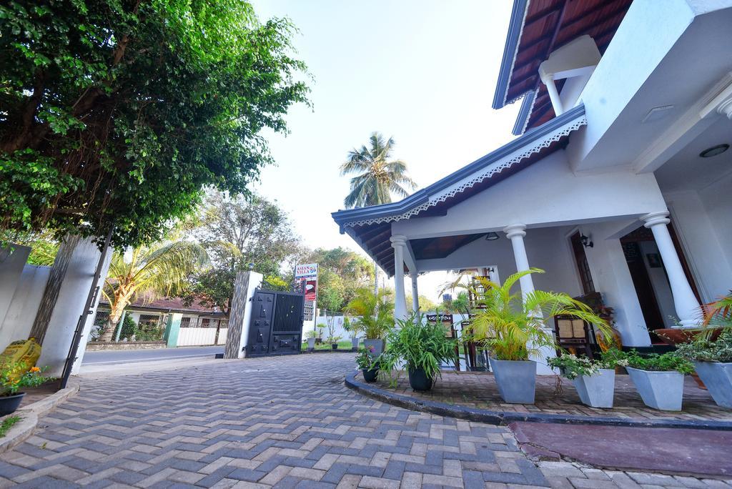 Asian Villa Negombo Exteriör bild